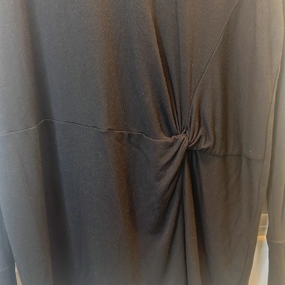 Athleta‎ Black Nirvana Twist Front Clarity Sweatshirt. Size Small. - Picture 5 of 9